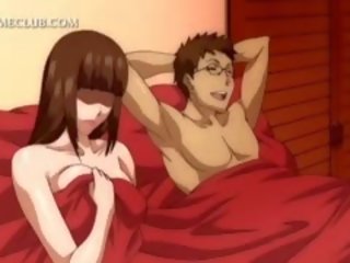 Tatlong-dimensiyonal anime nobya makakakuha ng puke fucked bista mula sa ilalim ng palda sa kama