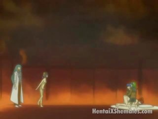 Žalias trumpaplaukis anime ladyboy dulkinimasis a hottie chick`s įtemptas pagrobimas