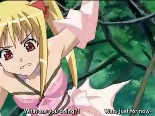 Hentai asyano cartoons ng mga tao pakikipagtalik sa paligid sa ang berde grass at trees